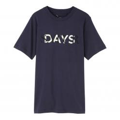 重ねロゴTシャツ